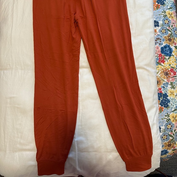 Lululemon Ready to Rulu Classic-Fit High-Rise Jogger *Full Length - Picture 3 of 4